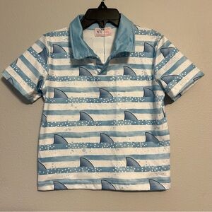 NWTS Pete + Lucy boy shirt 12-18 month short sleeve collar blue white shark fin